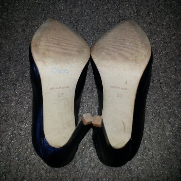 AGAIN&AGAIN-Stiletto Mules-Black Leather-Snakeskin Pattern-Sz 37-6.5US-NEAR MINT - Picture 7 of 7